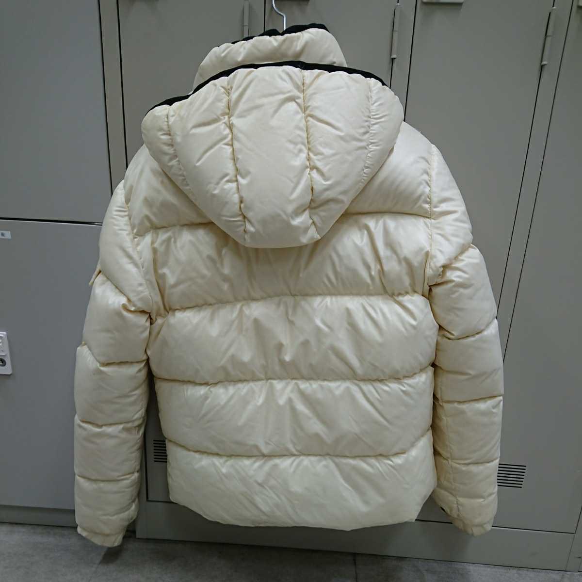 Moncler モンクレール ヒマラヤ ホワイト サイズ1