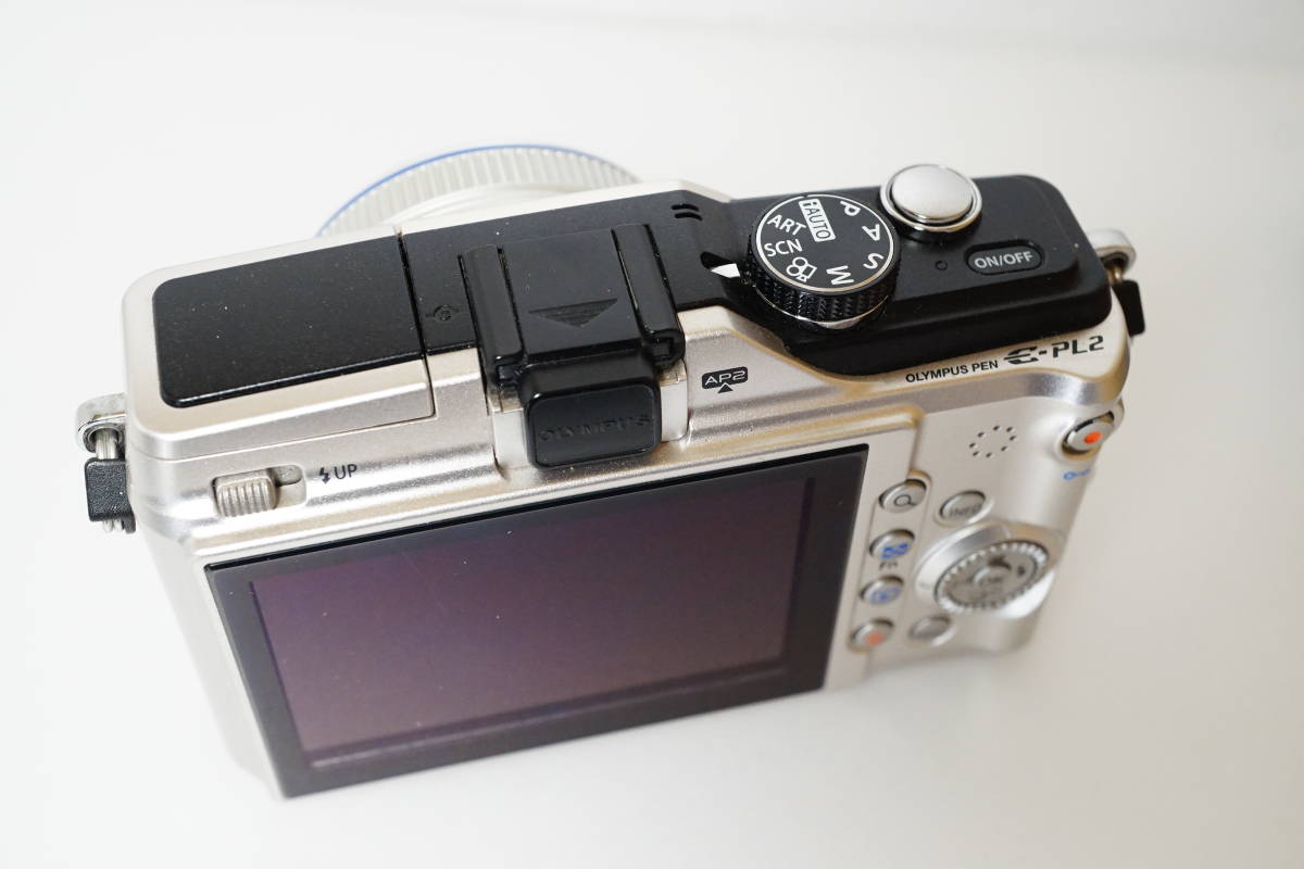 OLYMPUS PEN E-PL2 オリンパス デジタル一眼カメラ 17mm F2.8 レンズ 
