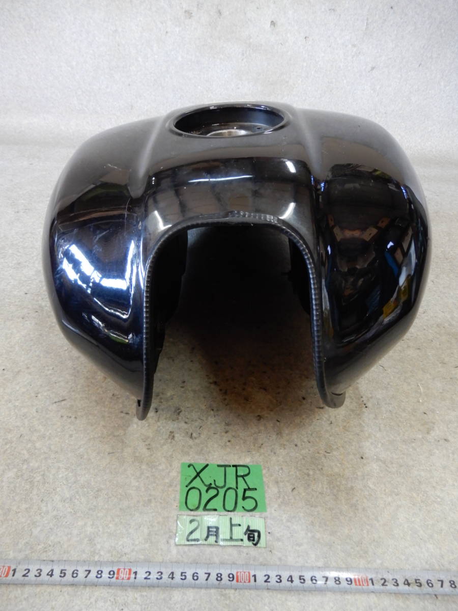 0205 RH02J XJR400 ガソリンタンク タンク 140サイズ ヤマハ タンク