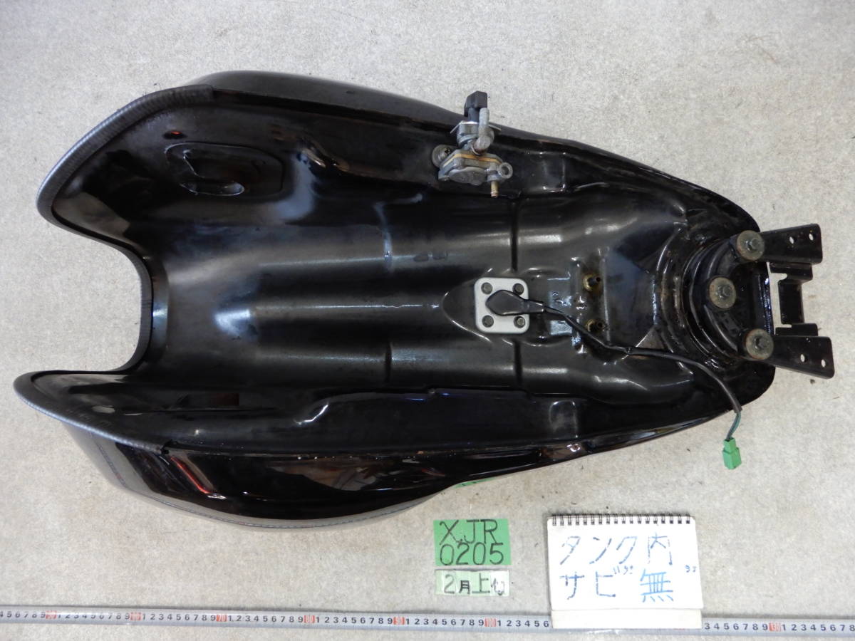 0205 RH02J XJR400 ガソリンタンク タンク 140サイズ ヤマハ タンク
