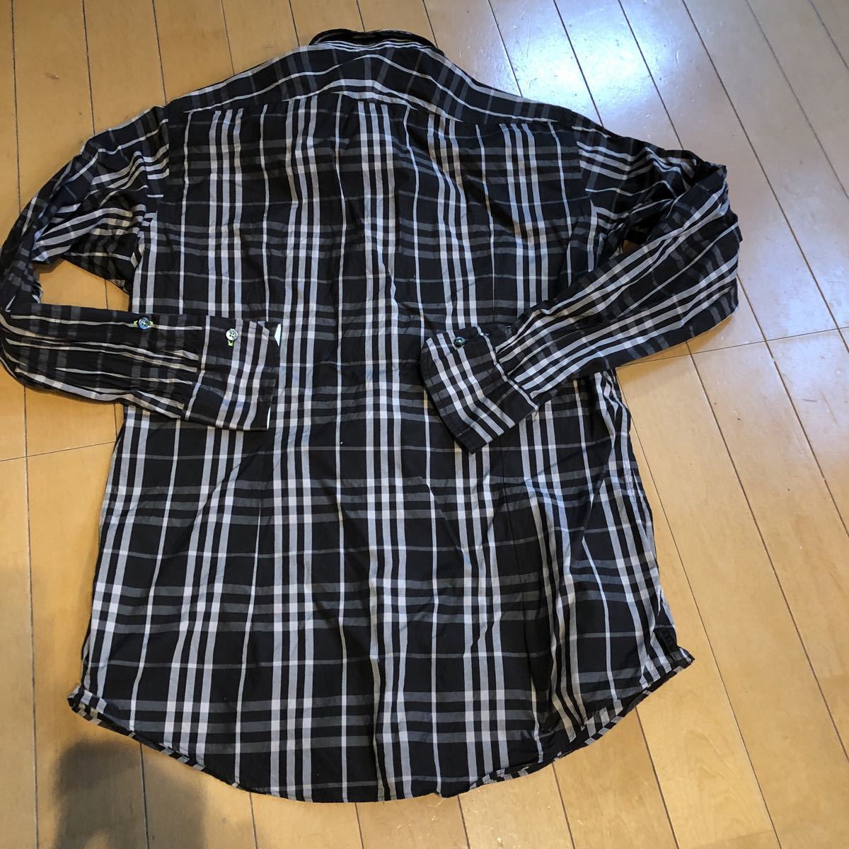 BURBERRY BLACK LABEL(バーバリー ブラックレーベル) ホース刺繍