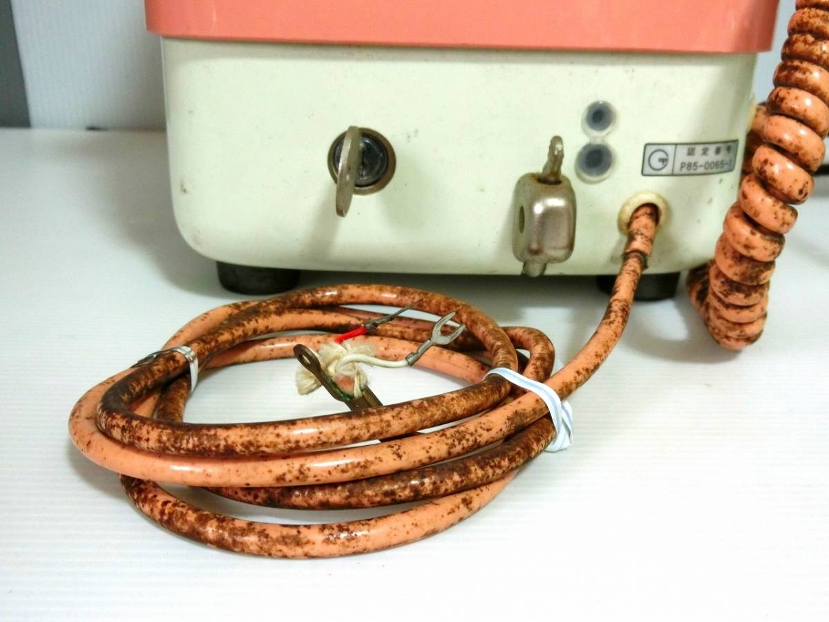 ピンクの公衆電話機 3号磁石式電話機（手動ハンドル式)2セット! 電話 