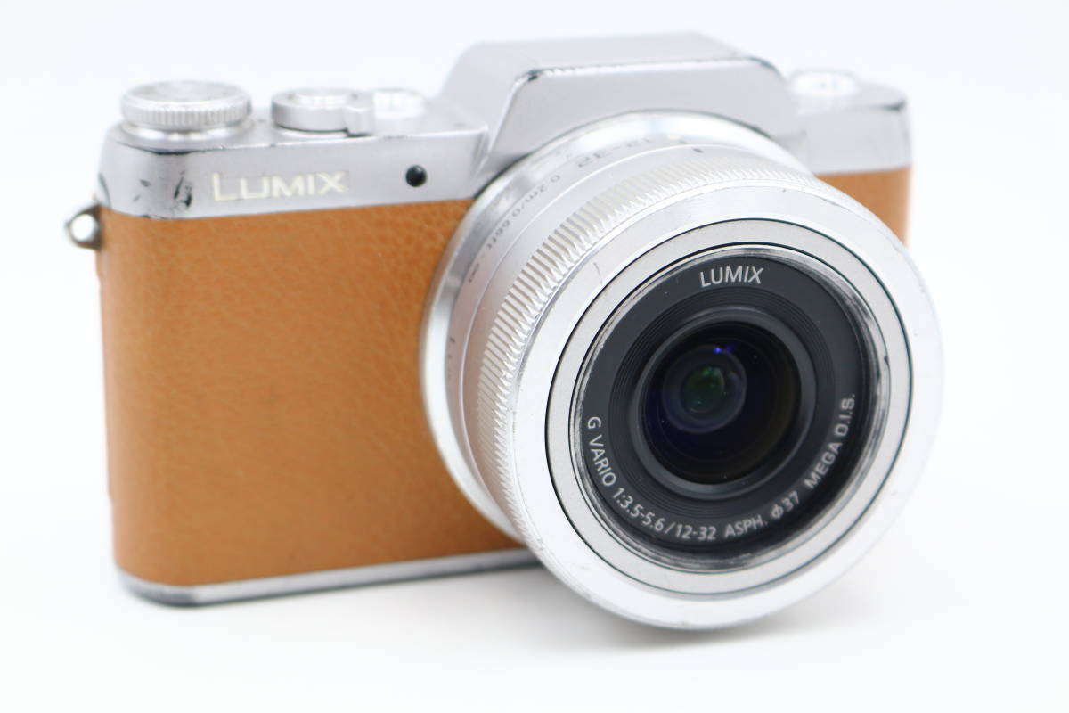 Panasonic DMC-GF7ボディ G VARIO 12-32mm/F3.5-5.6 ASPH./MEGA O.I.S.