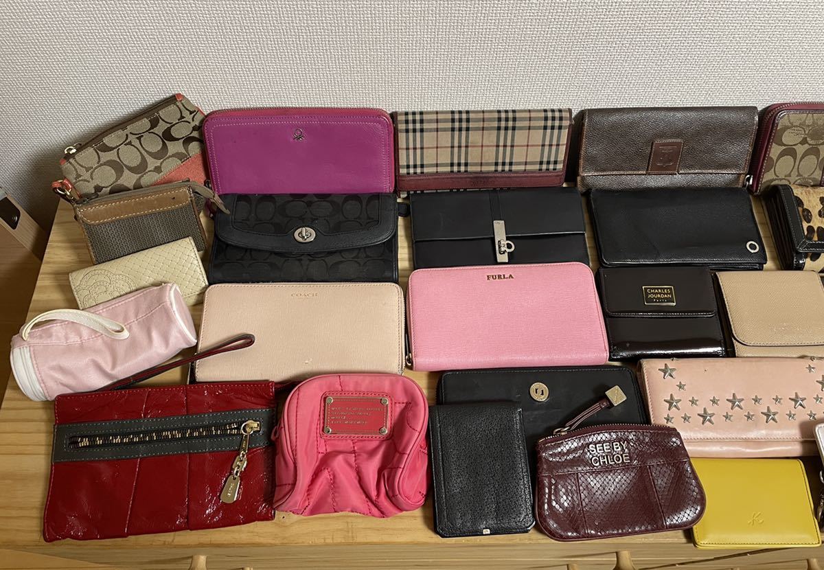ハイブランド財布、ポーチまとめ売り42点セットジミーチュウ、コーチ 
