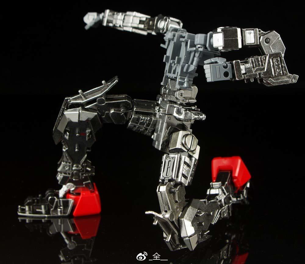 国内即出荷！ 海外製 MG 1/100 ストライクガンダム 改造パーツ 合金
