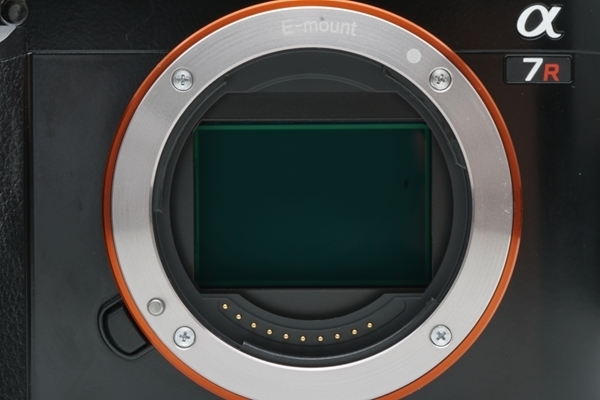 フジヤカメラ】ジャンク品 SONY α7R [ILCE-7R] (バッテリー／充電器