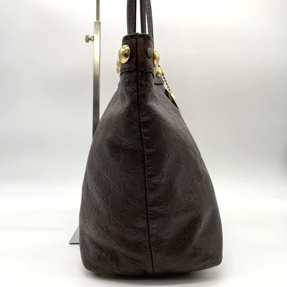 1円《最高級・極美品》GUCCI グッチ トートバッグ スタッズ シマレザー 