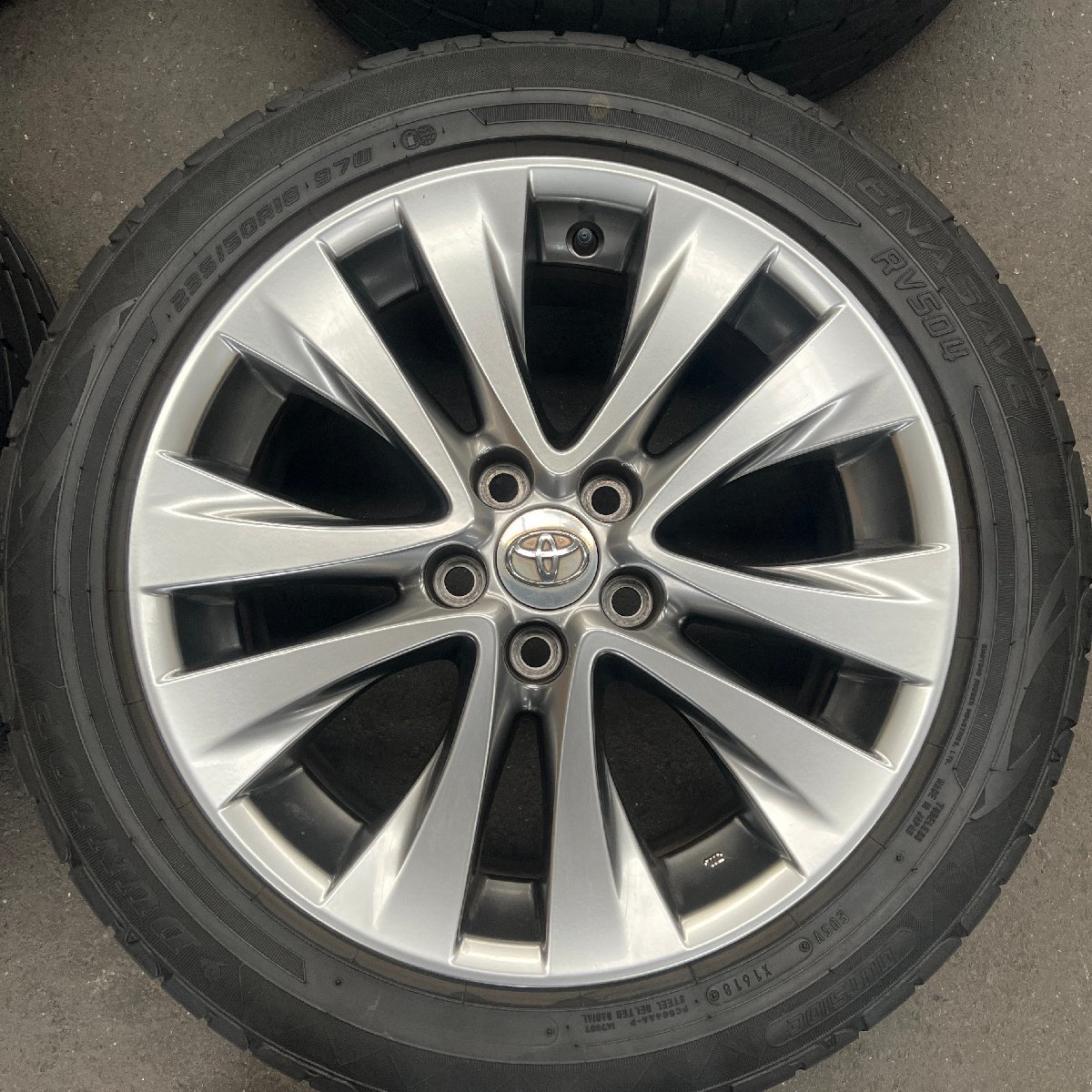 タイヤ付き純正ホイール4本セット　アルファード　ANH20W　ハイグロス　18×7 1/2J　+45　114.3　5穴　235/50R18 アルファード ANH20W タイヤ付き純正ホイール4本セット &frasl;&frasl;純正&frasl;&frasl; GGH25W アルファード」の人気商品一覧・価格比較