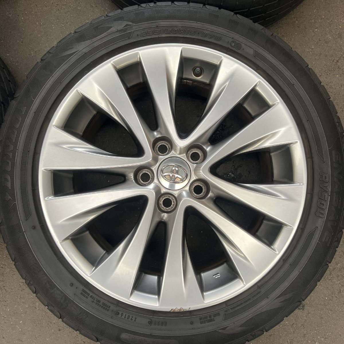 タイヤ付き純正ホイール4本セット　アルファード　ANH20W　ハイグロス　18×7 1/2J　+45　114.3　5穴　235/50R18 アルファード ANH20W タイヤ付き純正ホイール4本セット &frasl;&frasl;純正&frasl;&frasl; GGH25W アルファード」の人気商品一覧・価格比較