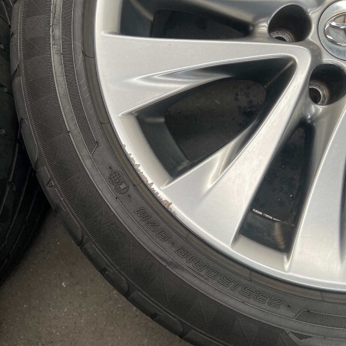 タイヤ付き純正ホイール4本セット　アルファード　ANH20W　ハイグロス　18×7 1/2J　+45　114.3　5穴　235/50R18 アルファード ANH20W タイヤ付き純正ホイール4本セット &frasl;&frasl;純正&frasl;&frasl; GGH25W アルファード」の人気商品一覧・価格比較