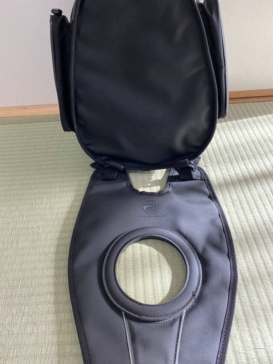 DUCATI Performance:ドゥカティパフォーマンス DUCATI Performance タンクバッグ Panigale V4 Panigale V4 S Panigale V4 Speciale_3