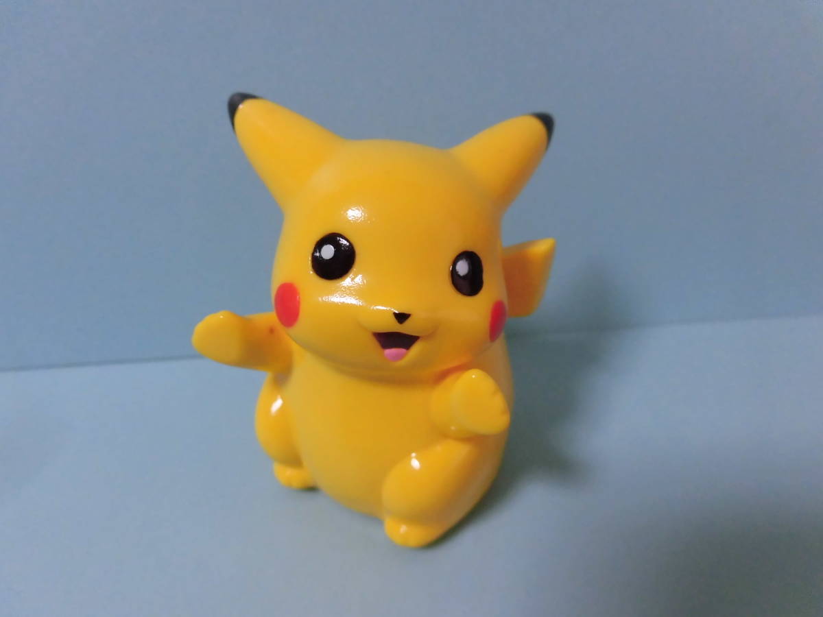 ポケモン 貯金箱 新たなる旅立ち編 非売品 １９９９年 ピカチュウ 右手上げ にっこり ポケットモンスター 売買されたオークション情報 Yahooの商品情報をアーカイブ公開 オークファン Aucfan Com