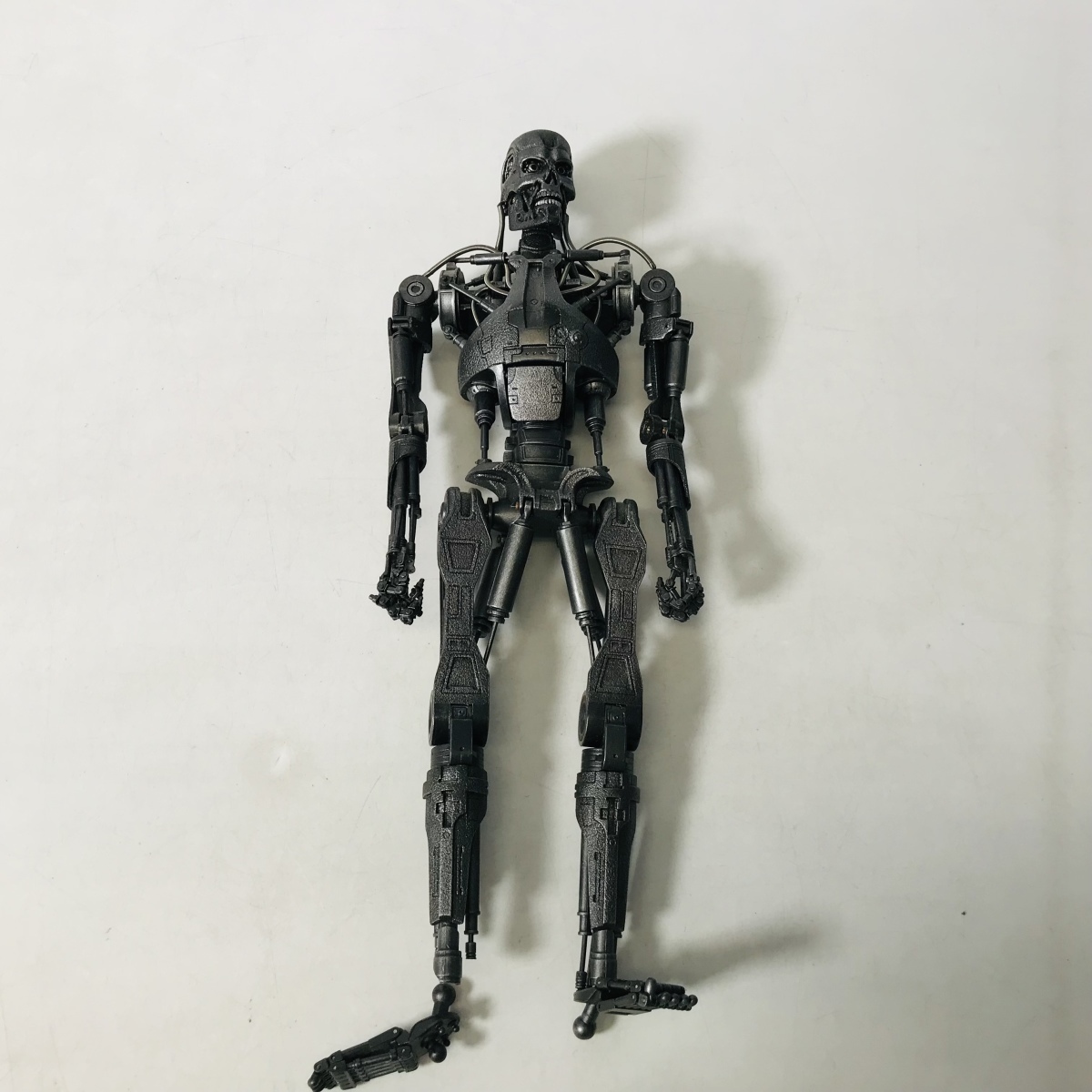 ジャンク ホットトイズ ターミネーター 1/6 T-700 | AXONWEB.COM.BR