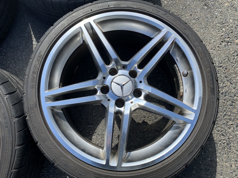 B831) 18インチアルミホイール 7.5J/40 8.5J/35 PCD112 タイヤ225