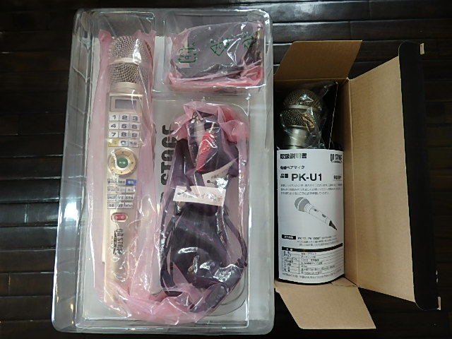ほぼ新品カラオケ ON STAGE PK-112GT 1100曲内蔵の本体マイクと