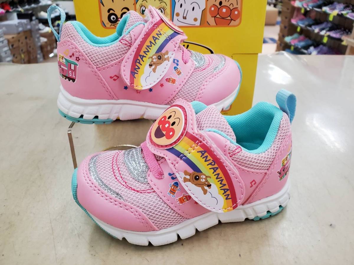 新品即決14.0cm★それいけ！アンパンマン APM C164 キッズ ジュニア カジュアルスニーカー★ベロクロ マジック 運動靴 軽量☆ムーンスター | キッズ APM ブルー期間限定セール値下げ15%OFF ピンク期間限定セール値下げ15%OFF ウィンターセール開催！30%OFF！！｜ニュース｜アンパンマンキッズ