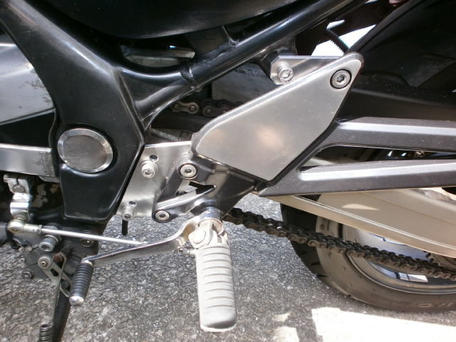 バリオス1型 バックステップ zr250a 聞きづらい
