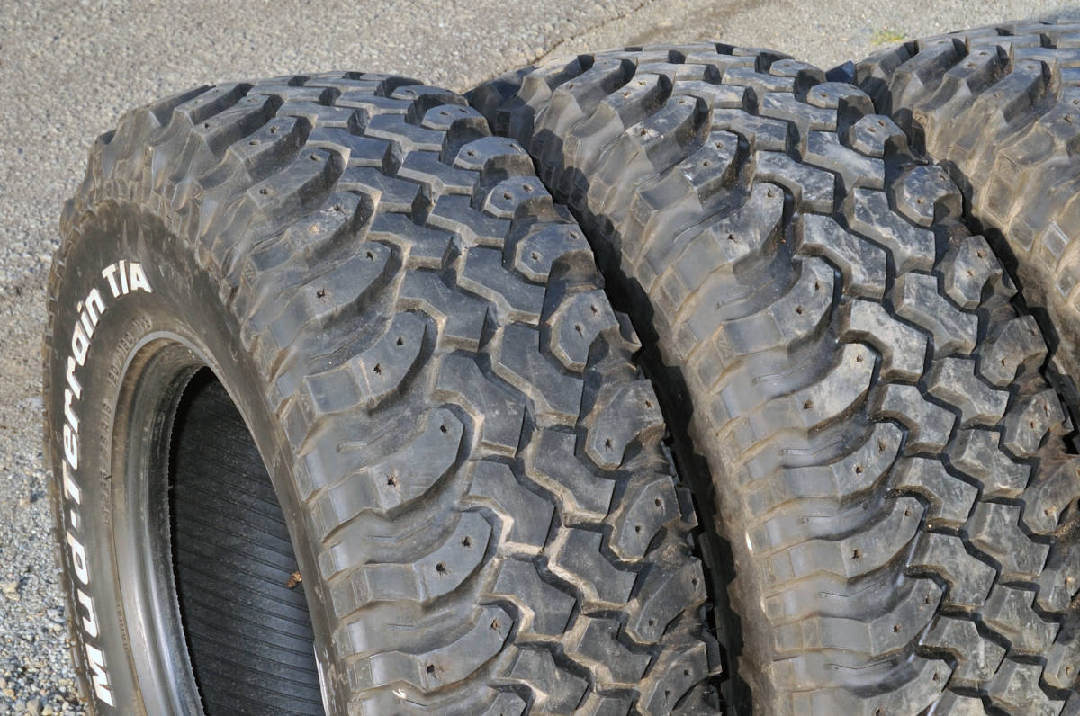 LT 265/75R16 BFグッドリッチ マッドテレーン T/A 札幌出品 スパイク 
