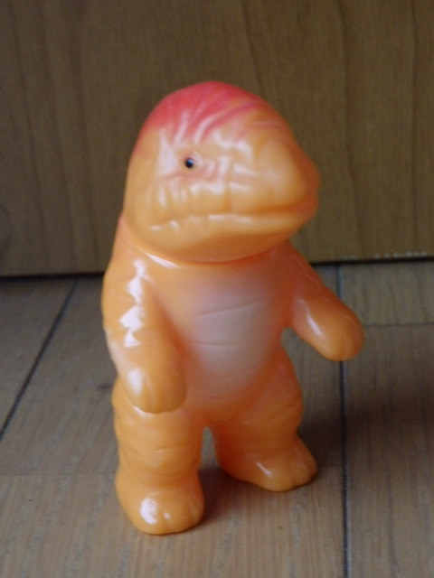 格安貴重レア・岩石怪獣ゴルゴス（オレンジ）M1号製・ブルマァクの怪獣