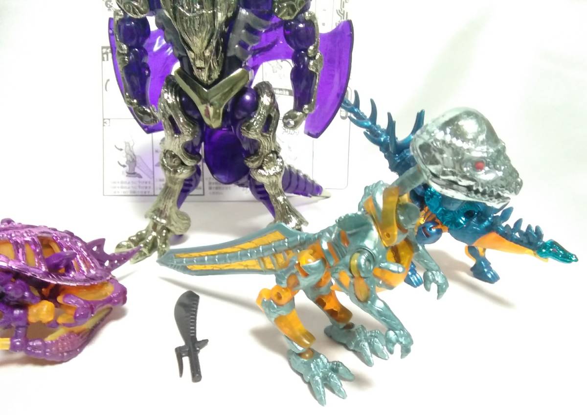 ダイノゾーン4体セット シャドーティラノ ソードサウルス シールド  