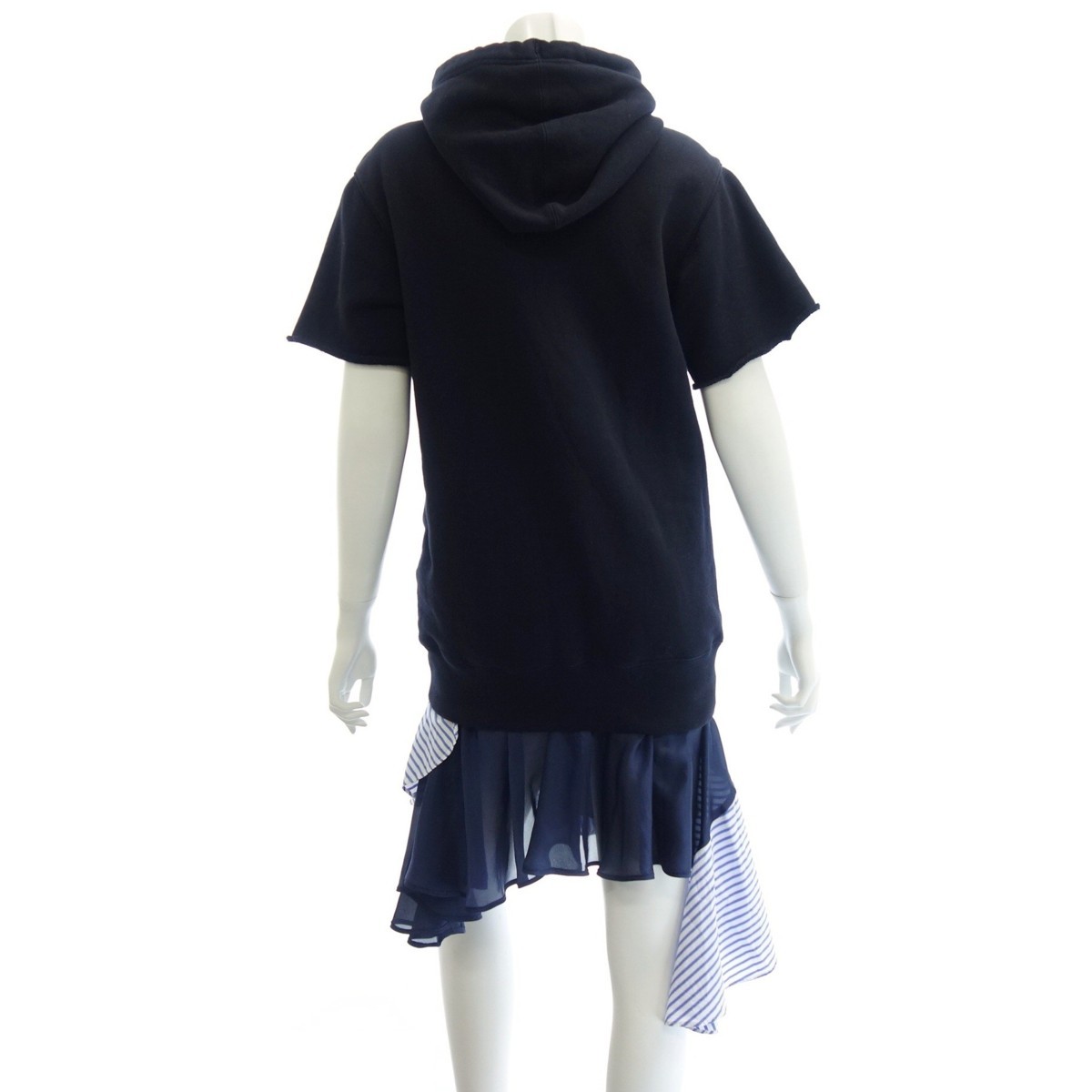 sacai サカイ ブラックスポンジフーディドレス パーカー ワンピース SM