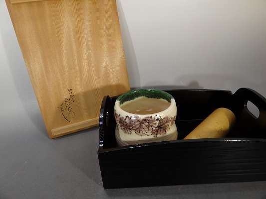 川瀬表完 宗旦好 一閑 手付 莨盆 共箱 茶道具 【k3786】 川瀬表完 宗旦好 一閑 手付 莨盆 共箱 茶道具 【k3786】 茶道具 共箱