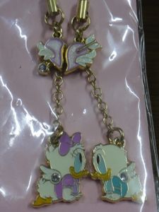 ペアストラップ ディズニーリゾートの値段と価格推移は 56件の売買情報を集計したペアストラップ ディズニーリゾートの価格や価値の推移データを公開