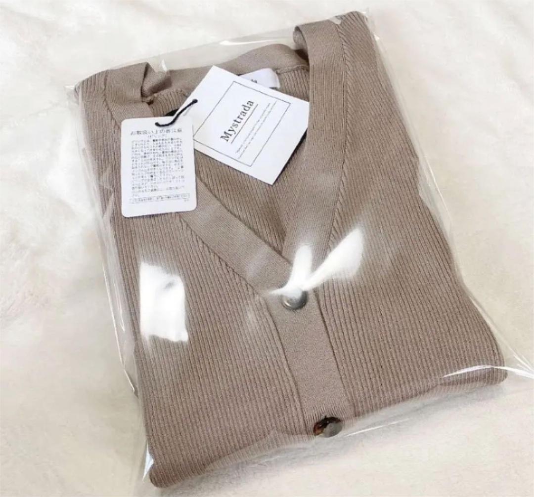 【新品タグ付】Mystrada マイストラーダ＊Vネック リブニットカーディガン カーキ 38 M 人気カラー マイストラーダ Vネック 新品タグ付Mystrada Vネックニット Mystradaマイストラーダ リブカーディガン