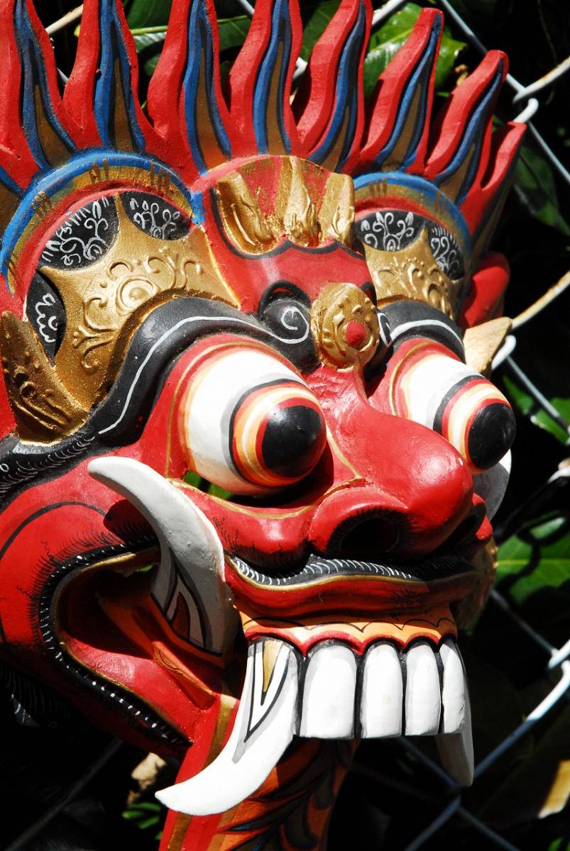 バリ島の木彫りお面 魔除けに是非！ 送料510円(インテリア小物)｜売買