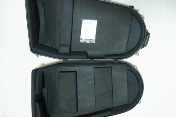 C.C. Shiny Case シャイニーケース ユーフォニアム用 ブラック 美品 