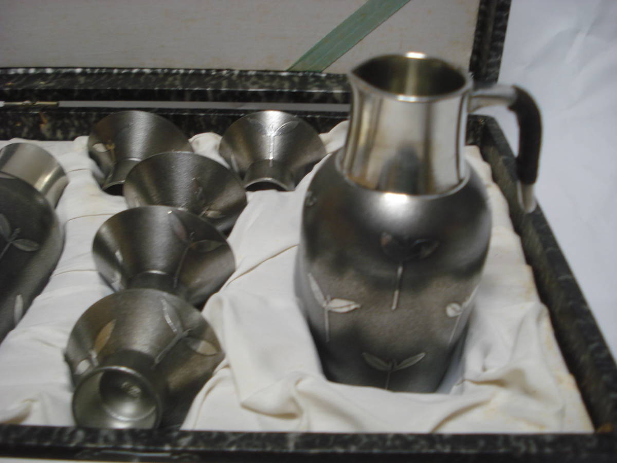 人気SALE，送料無料 【新品未使用保管品】高級★錫製酒器セット　ちろり×2　猪口×5　★K3