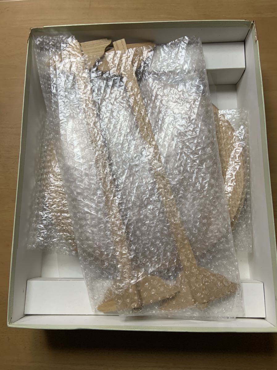 茶道具 丸卓 お棚 丸卓棚 公式通販 セール！ 中身は別売りです。 短冊箱 高さ 地板直径33cm 紙箱入り利休好 ☆組立式総桐 今屋静香園 茶器&frasl;茶道具 桐生地 -丸卓の中古品・新品・未使用品一覧