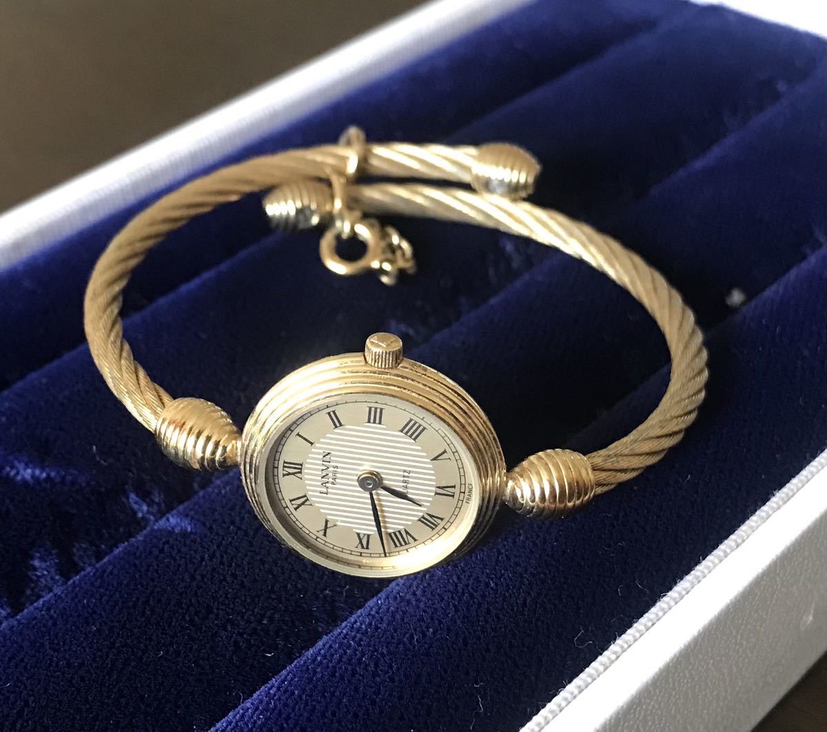 LANVIN ランバン時計 希少 レディース腕時計 ワイヤーブレス