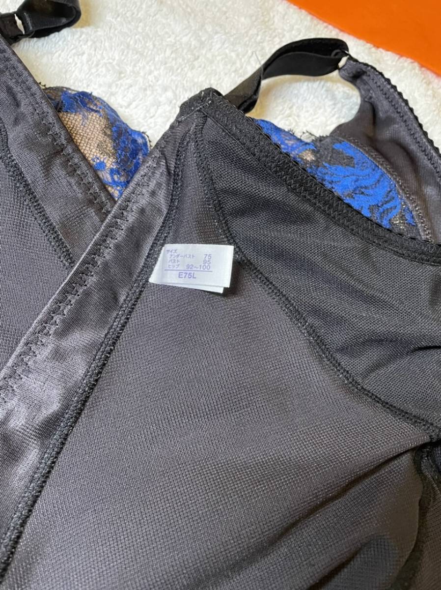 美品 マルコ カーヴィシャス フルカップ ボディスーツ E75 L 黒 補正