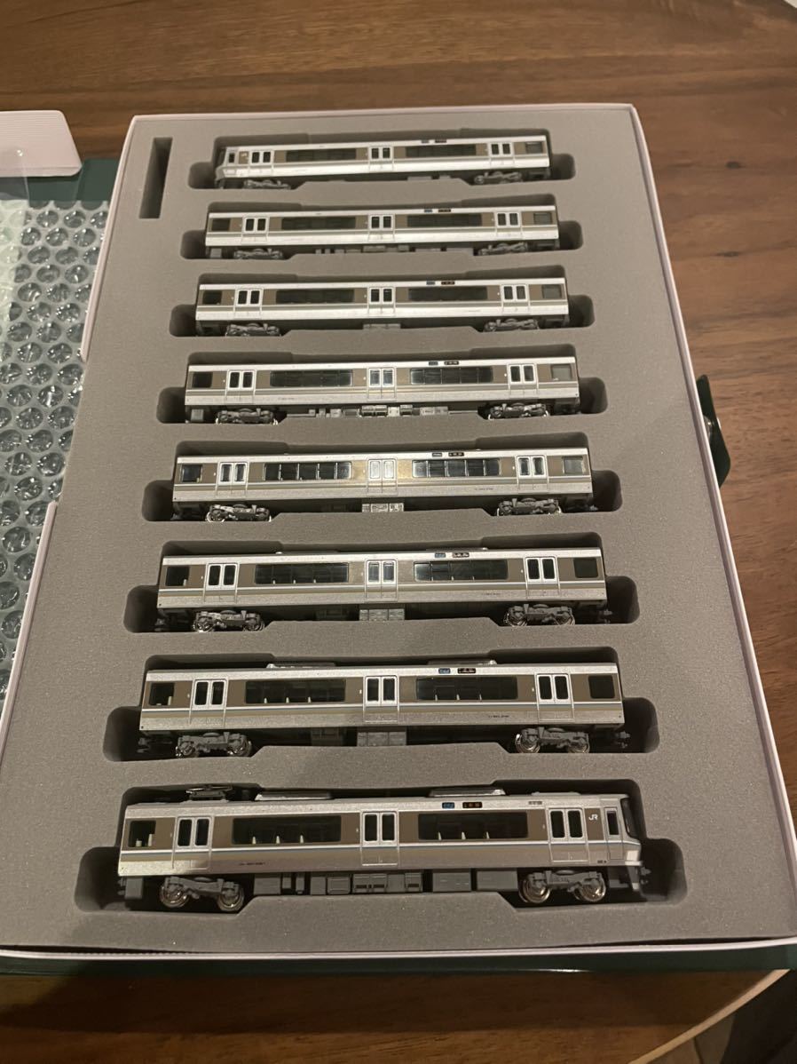 KATO 10-536 223系2000番台2次車8両セット KATO 10-536 223系2000番台