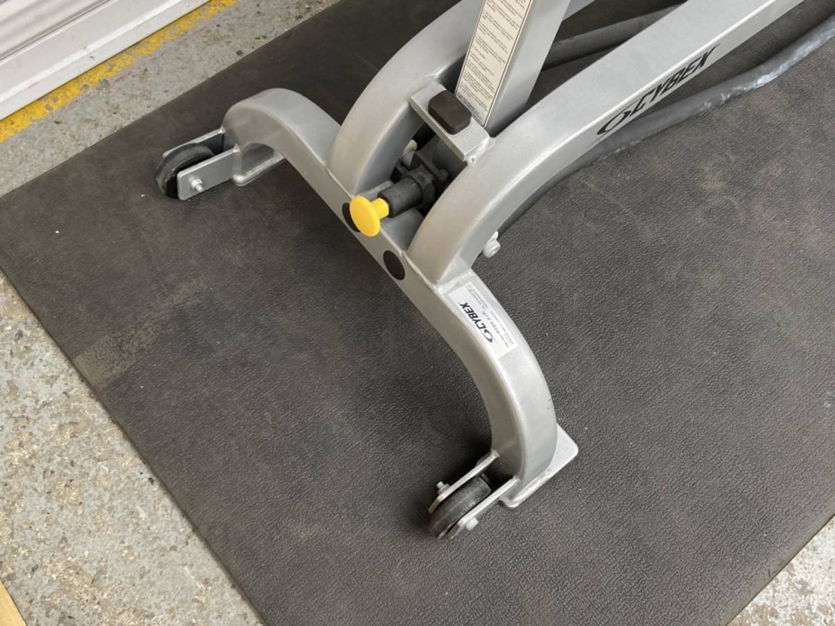 CYBEX インクラインベンチプレスベンチ | FLEX 製品ページ