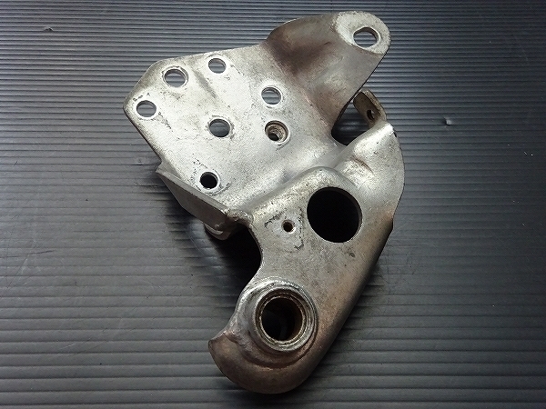 ハーレー ☆ エボ FLSTC1340 純正 フロントステップステー(左) ♪ E1704