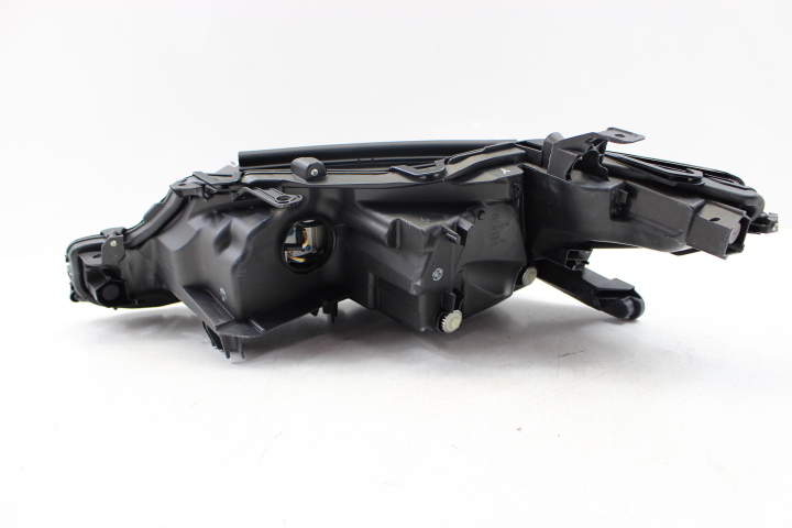 美品/破損無 カムリ AXV70 ハイブリッド ヘッドライト 右 右側 コイト 33-233 LED 打刻Y 81145-33E70 247220 カムリ ヘッドライト トヨタ 33-233 KOITO 70(ヘッドライト|ライト・ランプ