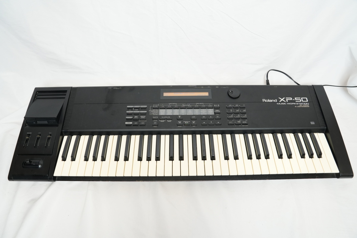 ☆Roland☆XP-50 シンセサイザー 61鍵盤 難有り (B) ローランド☆ XP