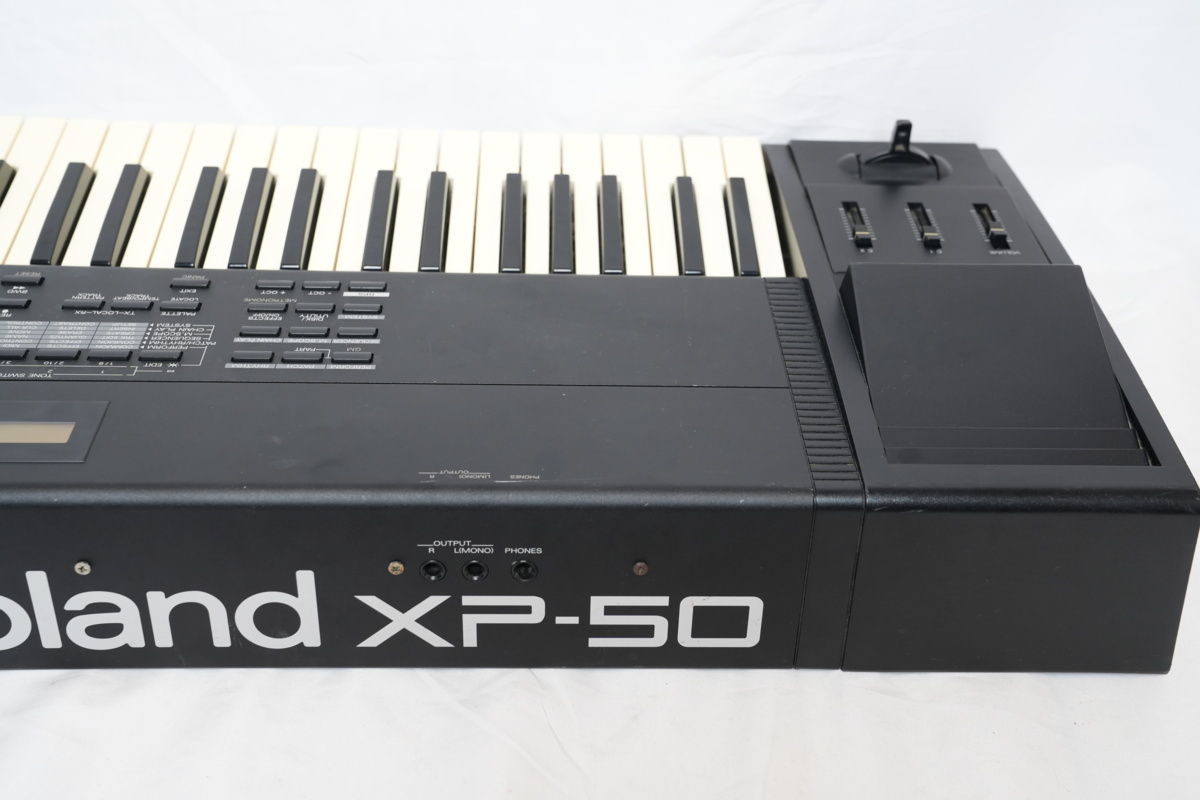 ☆Roland☆XP-50 シンセサイザー 61鍵盤 難有り (B) ローランド☆ XP