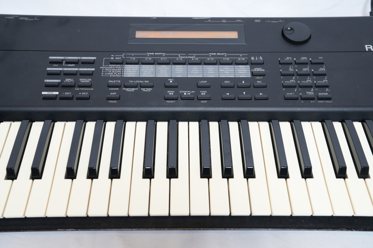 ☆Roland☆XP-50 シンセサイザー 61鍵盤 難有り (B) ローランド☆ XP