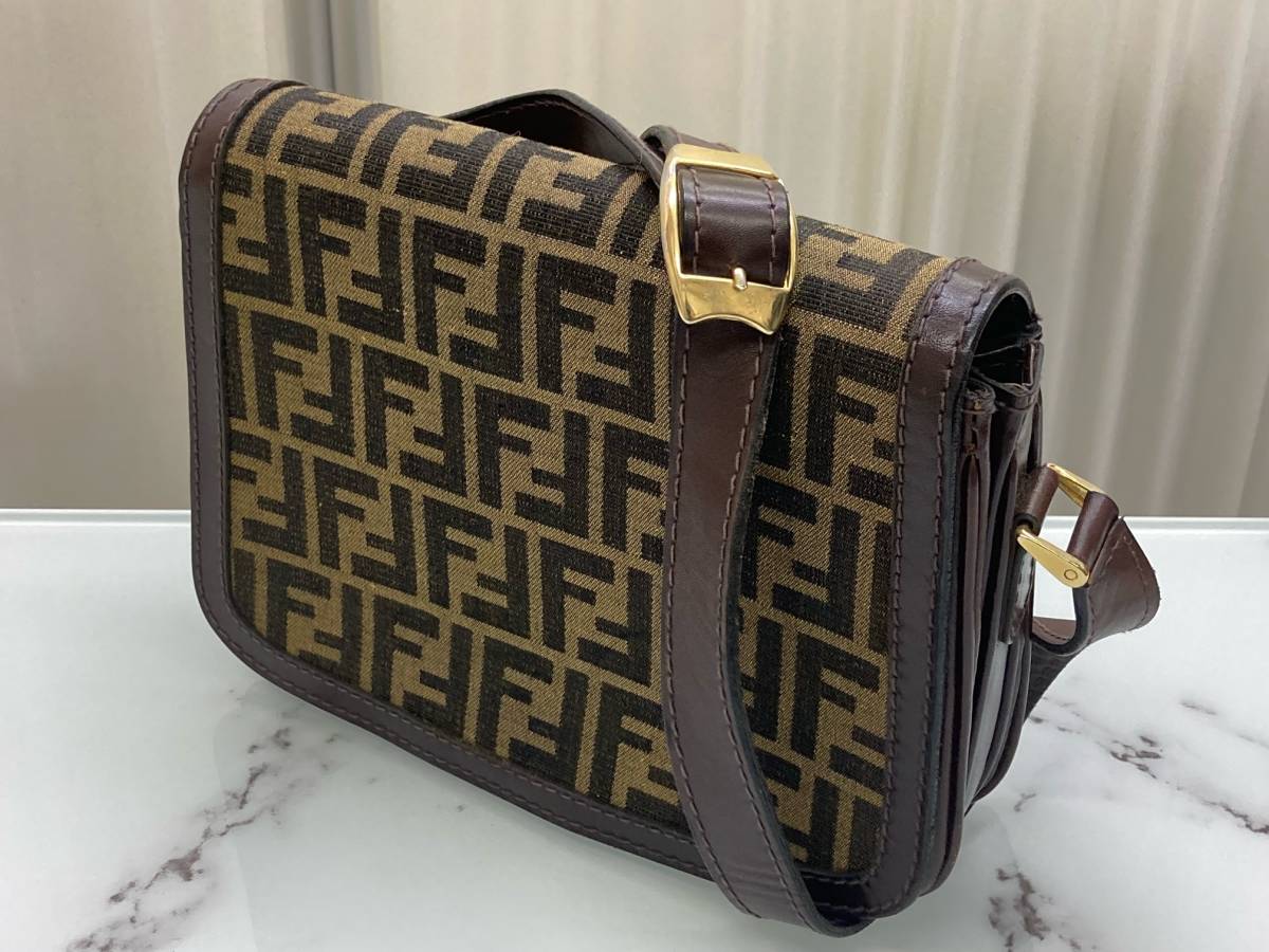 フェンディ ズッカ柄 ゴールド金具 ブラウン ヴィンテージ FENDI 美品 