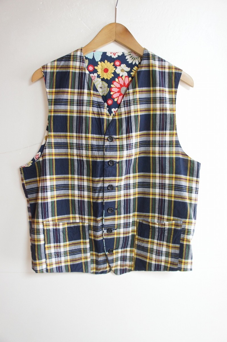 美品 ENGINEERED GARMENTS エンジニアドガーメンツ リバーシブル ベスト ジレ チェック × フラワー 花柄 ボタニカル サイズM 1007L