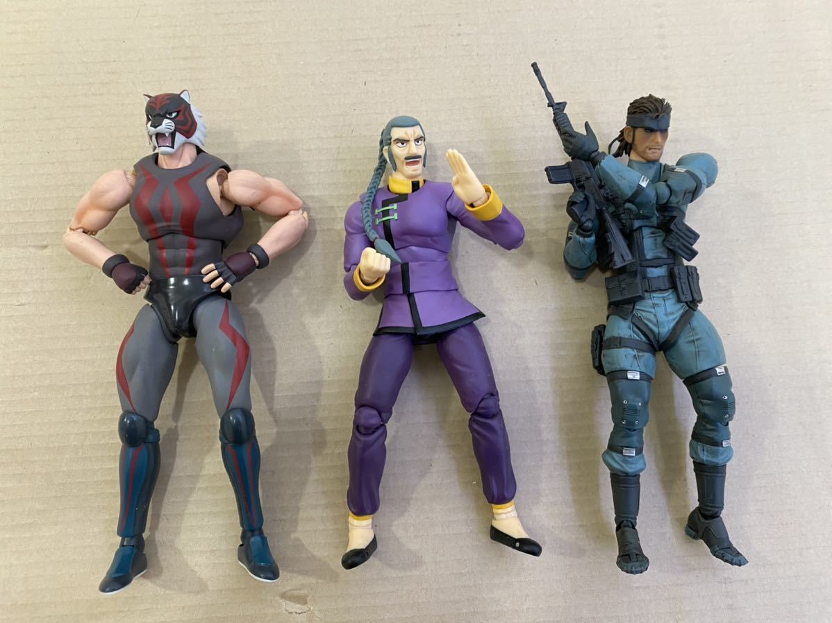 メタルギアソリッド スネーク タイガーマスク タイガーザダーク東方不敗 3点セット フィギュア 人形 その他 売買されたオークション情報 Yahooの商品情報をアーカイブ公開 オークファン Aucfan Com