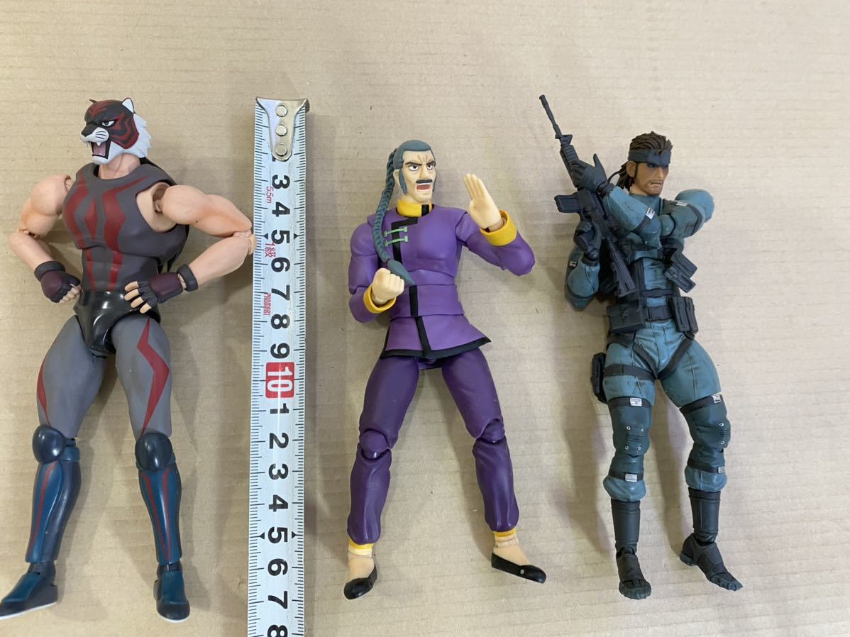 メタルギアソリッド スネーク タイガーマスク タイガーザダーク東方不敗 3点セット フィギュア 人形 その他 売買されたオークション情報 Yahooの商品情報をアーカイブ公開 オークファン Aucfan Com