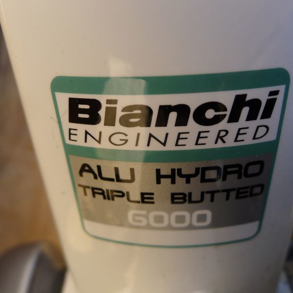 Bianchi ビアンキ ロードバイク ALU HYDRO TRIPLE BUTTED 6000前2段×後8段