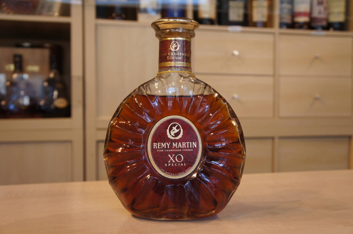 40617 REMY MARTIN（レミー マルタン） XO スペシャル クリアボトル