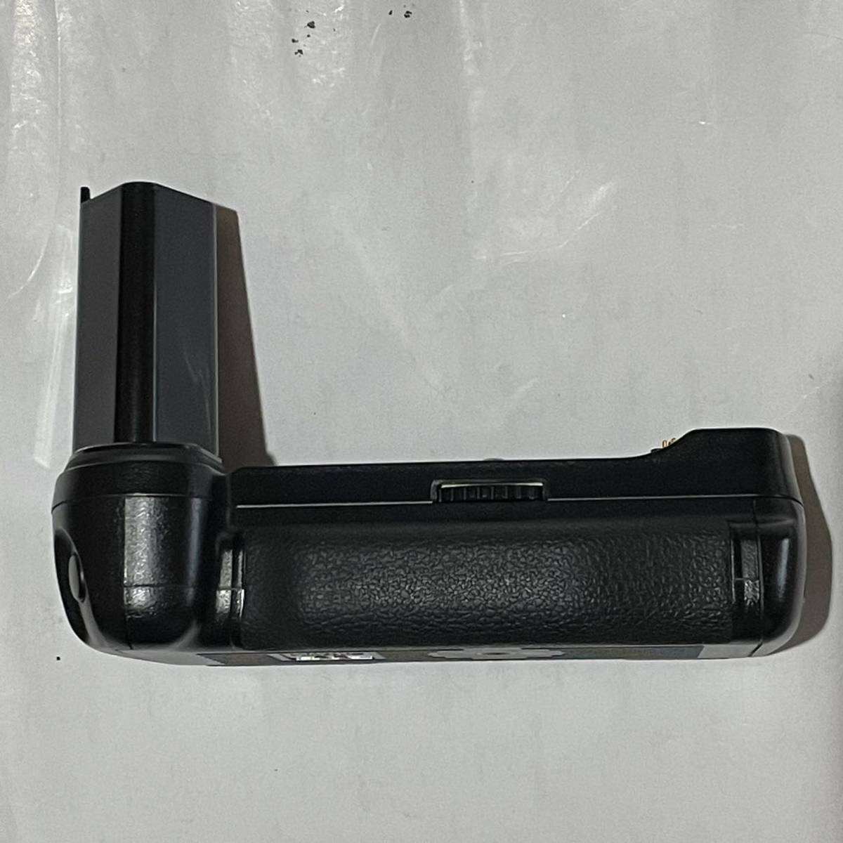 Nikon バッテリーグリップ MB-15 F100用 F100 ジャンク ニコン 終活 