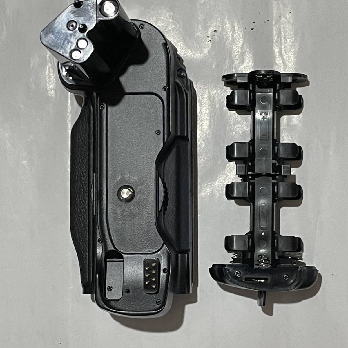 Nikon バッテリーグリップ MB-15 F100用 F100 ジャンク ニコン 終活 