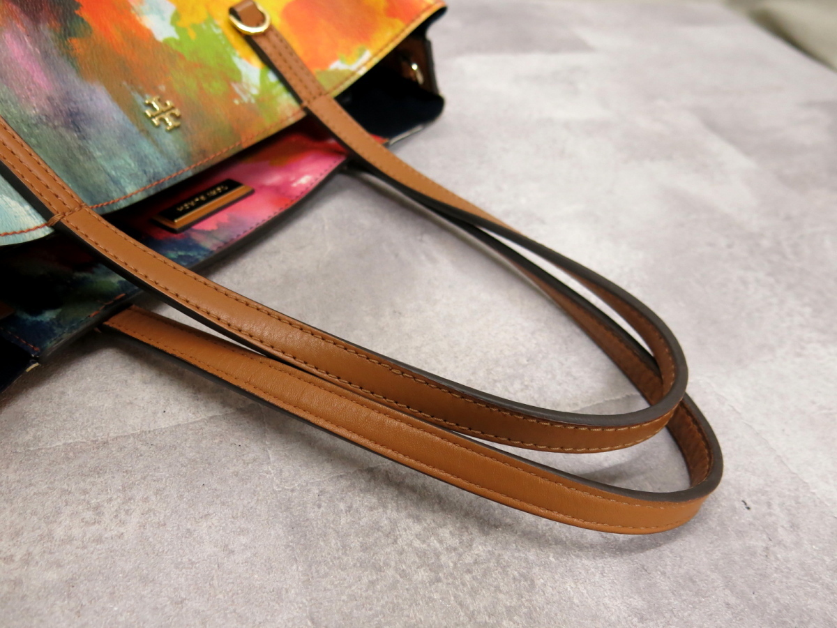 超美品○TORY BURCH トリーバーチ○ケリントン○ペイント柄○PVC 